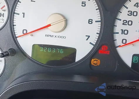 2005 Dodge Ram 1500 Slt/Laramie from USA, damaged, VIN 1D7HA18N05J637578